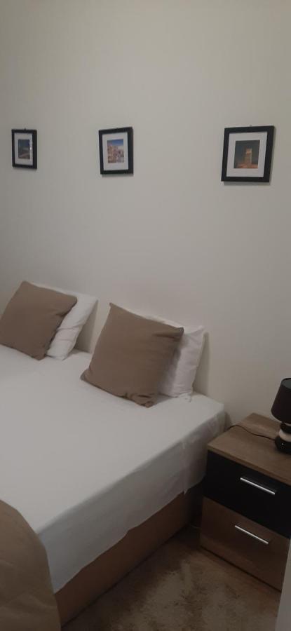 Minimalist Apartment Located near Belém Lisboa Extérieur photo